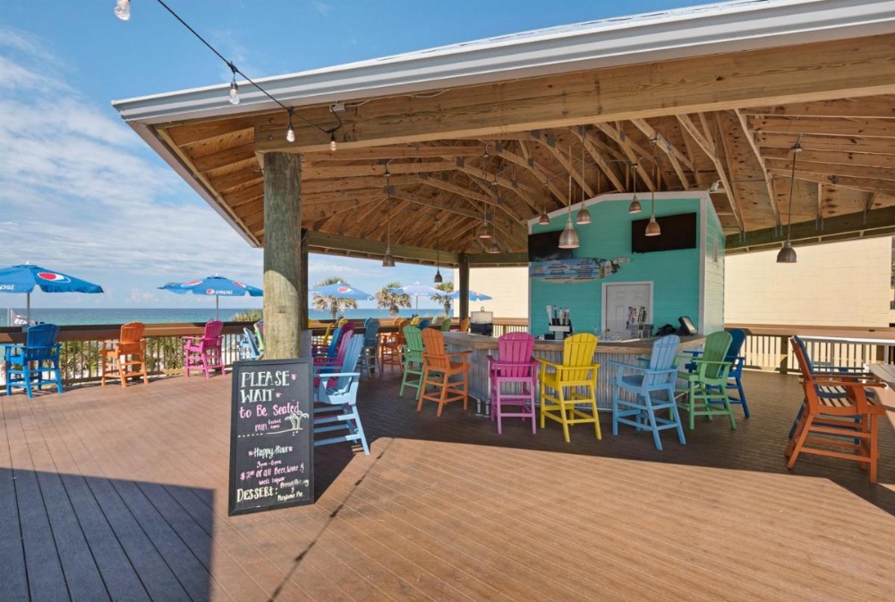 Ramada by Wyndham Panama City Beach / Beachfront Image 16