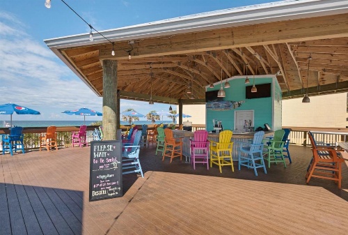 Ramada by Wyndham Panama City Beach / Beachfront image 16