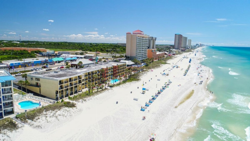 Ramada by Wyndham Panama City Beach / Beachfront Image 22