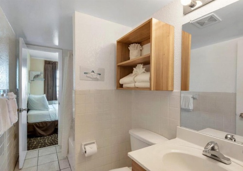 Ramada by Wyndham Panama City Beach / Beachfront image 37